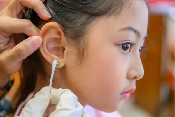 Ağrısız Kulak Delme Hizmeti