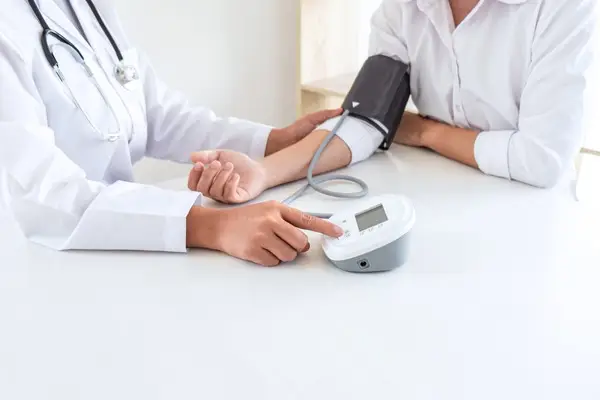 Tansiyon Ölçümü ve Takibi Hizmeti